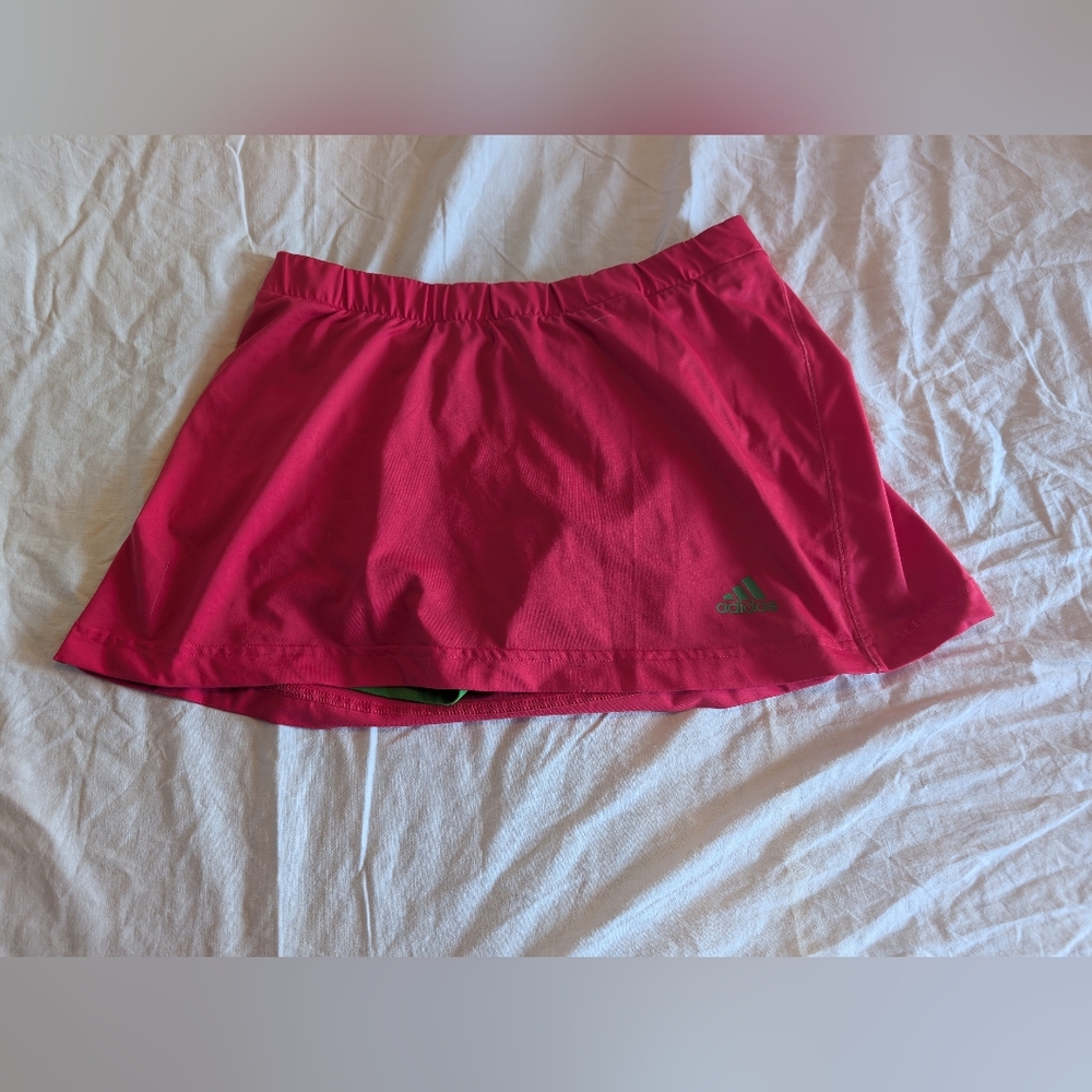 2/30$ Adidas Women's Mini Skirt in Vibrant Pink